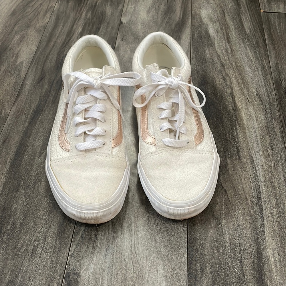 VANS tan sneakers with rose gold detailing